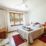 Lari Casa de Férias *