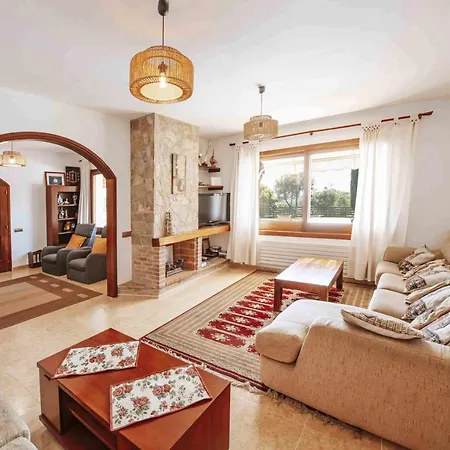 Lari Casa de Férias